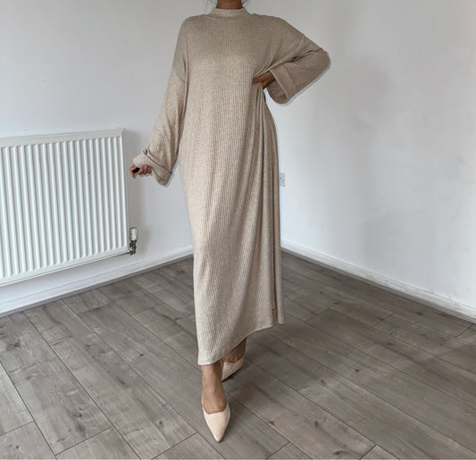 Hera knit dress