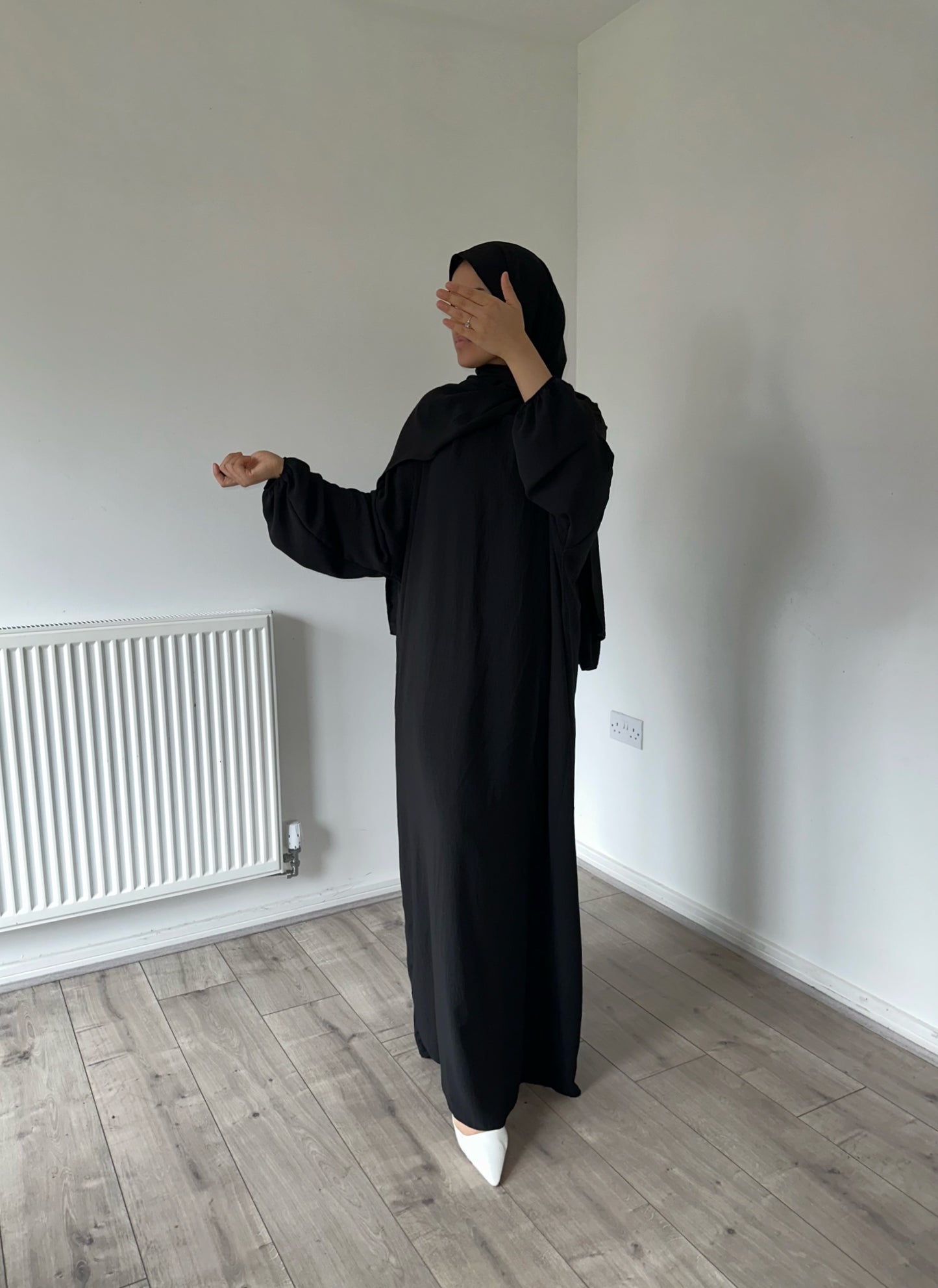 Nour 1-piece abaya